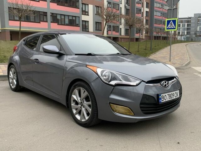 Серый Хендай Велостер, объемом двигателя 1.6 л и пробегом 157 тыс. км за 8500 $, фото 2 на Automoto.ua