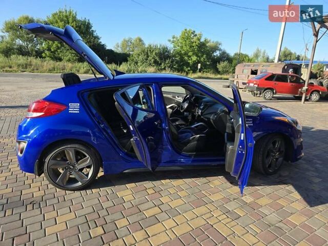 Синий Хендай Велостер, объемом двигателя 1.6 л и пробегом 120 тыс. км за 8700 $, фото 32 на Automoto.ua