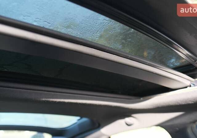 Синий Хендай Велостер, объемом двигателя 1.59 л и пробегом 205 тыс. км за 9000 $, фото 28 на Automoto.ua