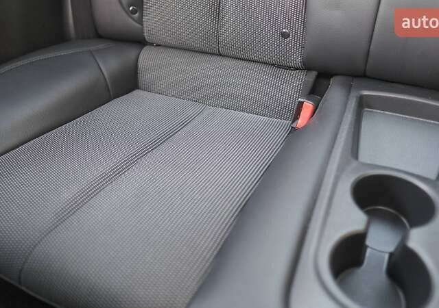 Синий Хендай Велостер, объемом двигателя 1.59 л и пробегом 205 тыс. км за 9000 $, фото 34 на Automoto.ua