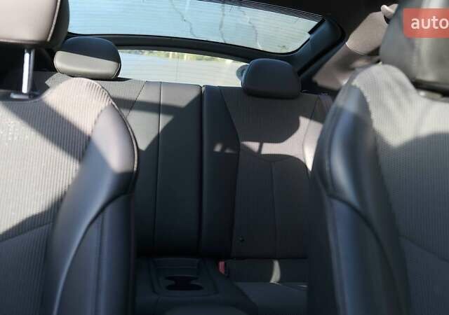 Синий Хендай Велостер, объемом двигателя 1.59 л и пробегом 205 тыс. км за 9000 $, фото 31 на Automoto.ua