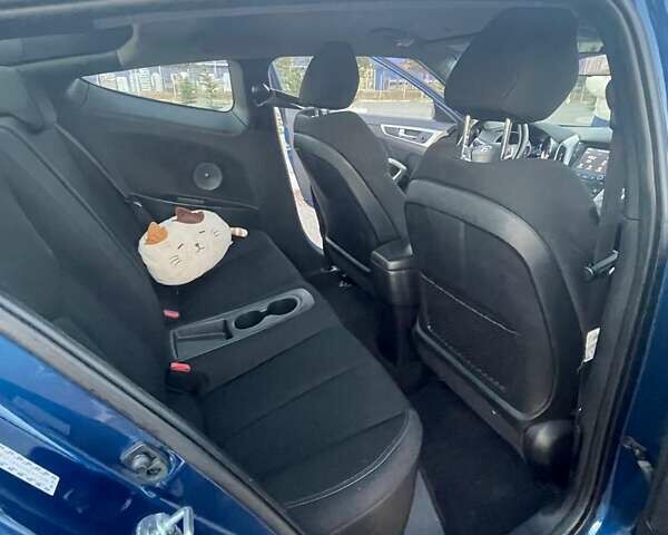 Синій Хендай Велостер, об'ємом двигуна 1.6 л та пробігом 123 тис. км за 9600 $, фото 7 на Automoto.ua