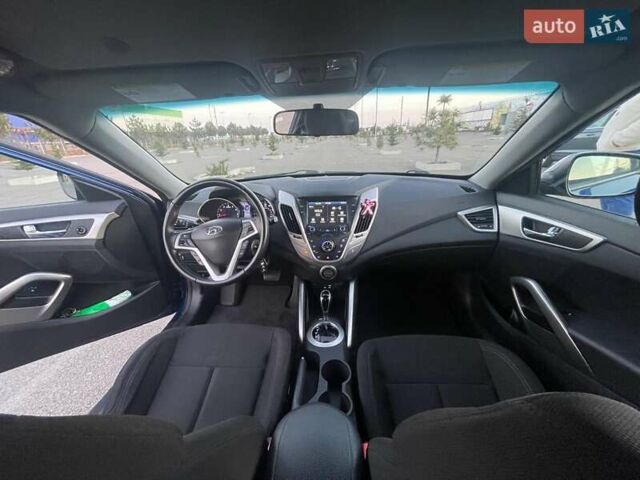 Синій Хендай Велостер, об'ємом двигуна 1.6 л та пробігом 123 тис. км за 9600 $, фото 2 на Automoto.ua