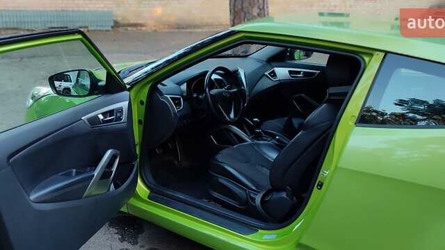 Зеленый Хендай Велостер, объемом двигателя 1.59 л и пробегом 260 тыс. км за 6500 $, фото 2 на Automoto.ua