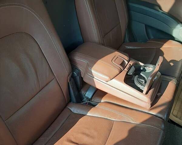 Белый Хендай Веракруз, объемом двигателя 3.8 л и пробегом 270 тыс. км за 10500 $, фото 33 на Automoto.ua