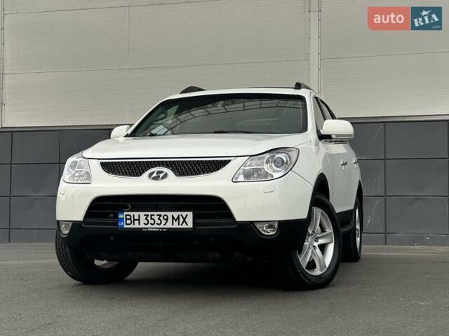 Білий Хендай Вєракруз, об'ємом двигуна 2.96 л та пробігом 217 тис. км за 10900 $, фото 16 на Automoto.ua