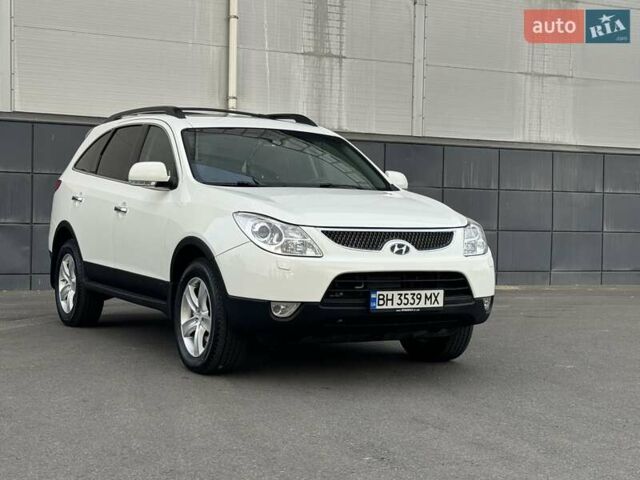 Білий Хендай Вєракруз, об'ємом двигуна 2.96 л та пробігом 217 тис. км за 10900 $, фото 94 на Automoto.ua