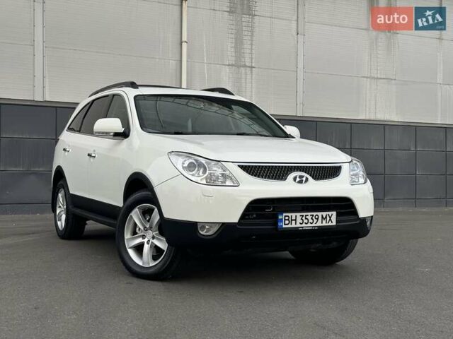 Білий Хендай Вєракруз, об'ємом двигуна 2.96 л та пробігом 217 тис. км за 10900 $, фото 36 на Automoto.ua