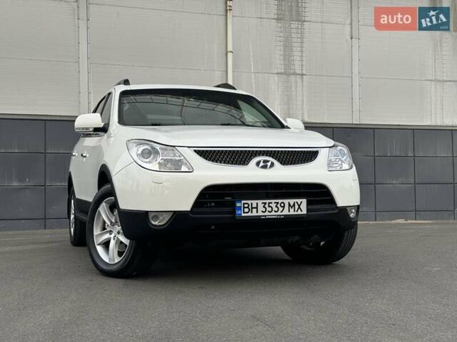 Білий Хендай Вєракруз, об'ємом двигуна 2.96 л та пробігом 217 тис. км за 10900 $, фото 37 на Automoto.ua