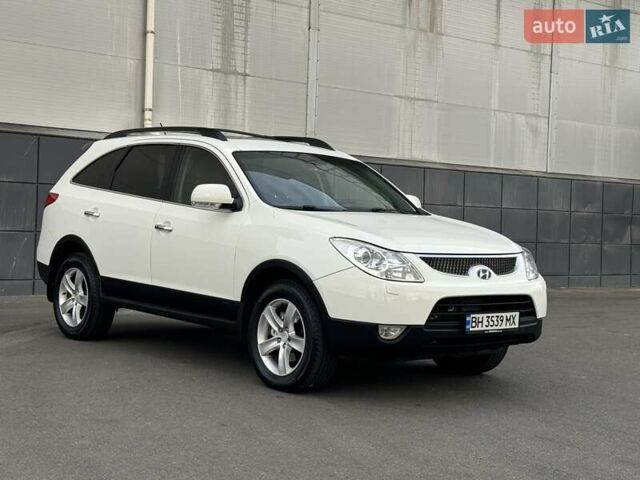 Білий Хендай Вєракруз, об'ємом двигуна 2.96 л та пробігом 217 тис. км за 10900 $, фото 100 на Automoto.ua