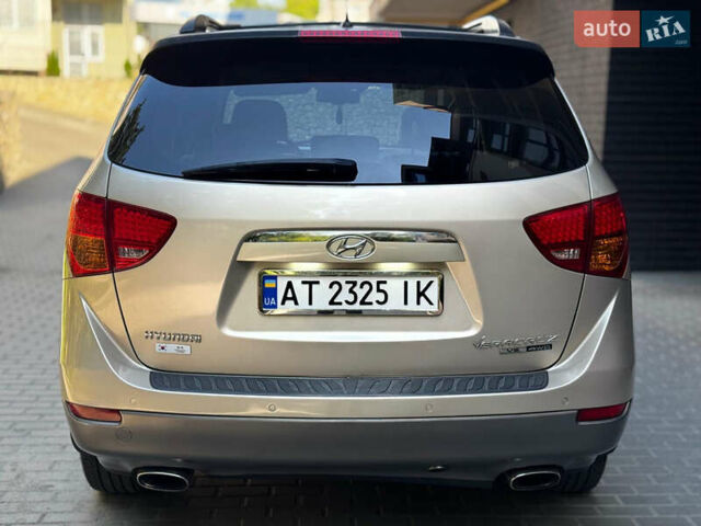 Бежевый Хендай Веракруз, объемом двигателя 3.8 л и пробегом 327 тыс. км за 7700 $, фото 8 на Automoto.ua