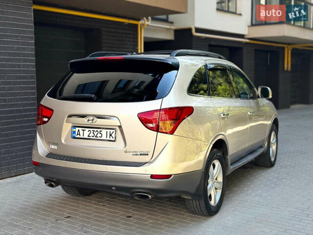 Бежевый Хендай Веракруз, объемом двигателя 3.8 л и пробегом 327 тыс. км за 7700 $, фото 9 на Automoto.ua