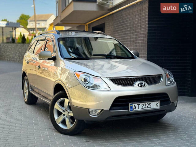 Бежевый Хендай Веракруз, объемом двигателя 3.8 л и пробегом 327 тыс. км за 7700 $, фото 3 на Automoto.ua
