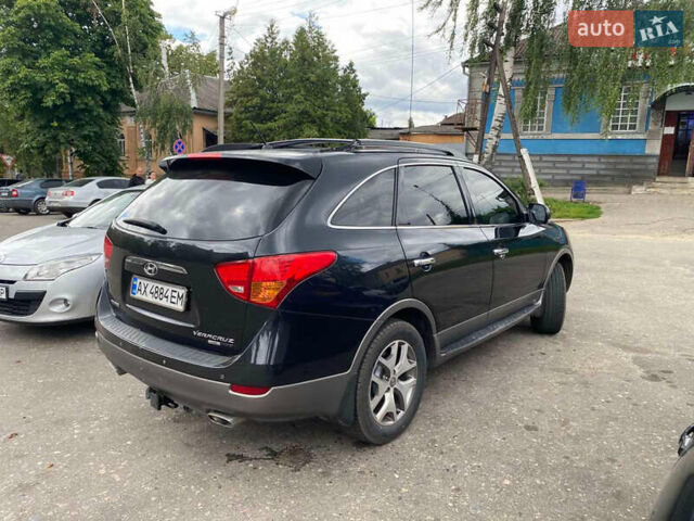 Чорний Хендай Вєракруз, об'ємом двигуна 3.8 л та пробігом 240 тис. км за 10000 $, фото 3 на Automoto.ua