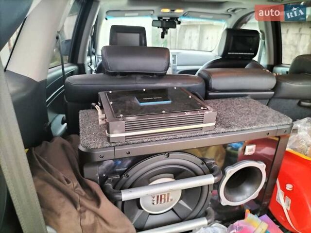 Черный Хендай Веракруз, объемом двигателя 3 л и пробегом 130 тыс. км за 14000 $, фото 4 на Automoto.ua