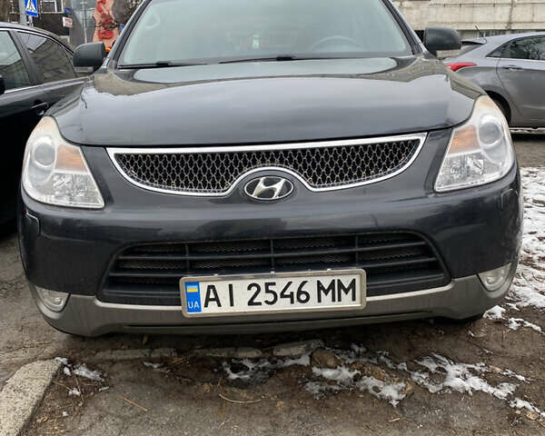 Черный Хендай Веракруз, объемом двигателя 3.78 л и пробегом 189 тыс. км за 11800 $, фото 3 на Automoto.ua