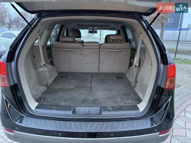 Черный Хендай Веракруз, объемом двигателя 3.8 л и пробегом 199 тыс. км за 7700 $, фото 21 на Automoto.ua