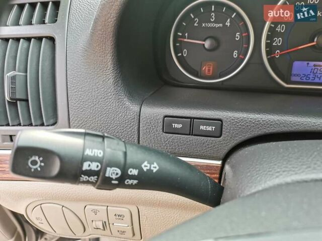 Коричневий Хендай Вєракруз, об'ємом двигуна 3 л та пробігом 263 тис. км за 11900 $, фото 22 на Automoto.ua