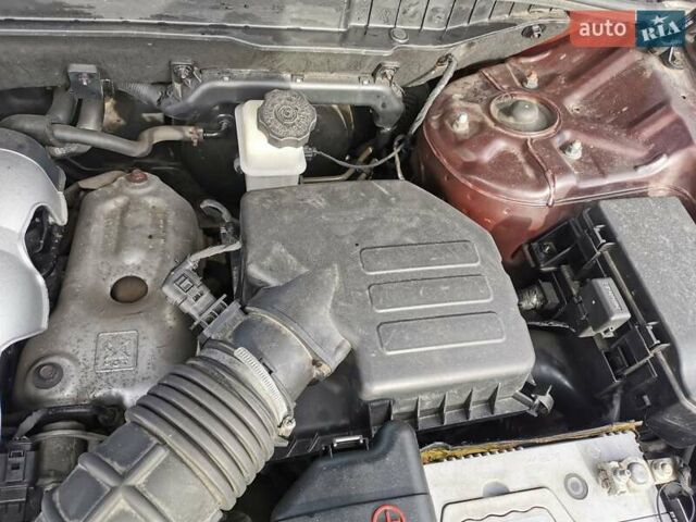 Коричневий Хендай Вєракруз, об'ємом двигуна 3 л та пробігом 263 тис. км за 11900 $, фото 8 на Automoto.ua