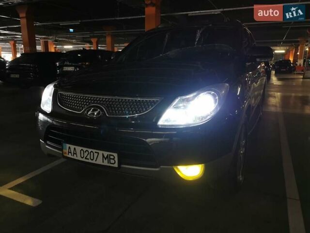 Коричневий Хендай Вєракруз, об'ємом двигуна 3 л та пробігом 263 тис. км за 11900 $, фото 2 на Automoto.ua