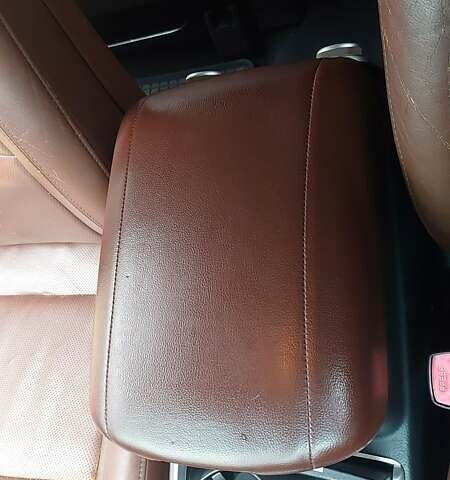 Коричневый Хендай Веракруз, объемом двигателя 3 л и пробегом 359 тыс. км за 9950 $, фото 12 на Automoto.ua