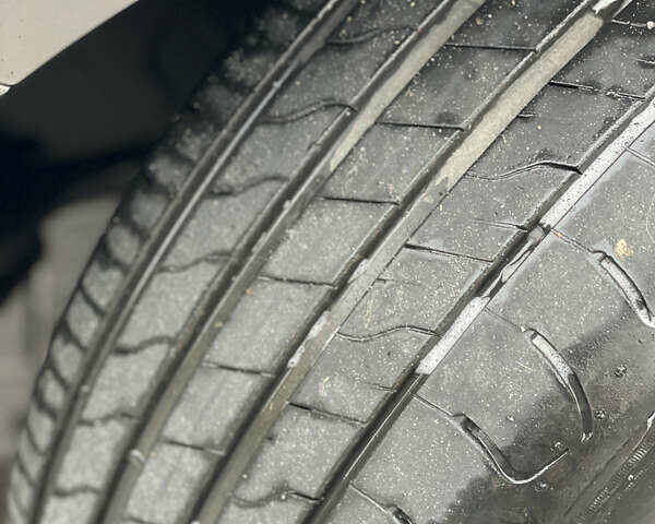 Коричневый Хендай Веракруз, объемом двигателя 2.96 л и пробегом 310 тыс. км за 12300 $, фото 6 на Automoto.ua