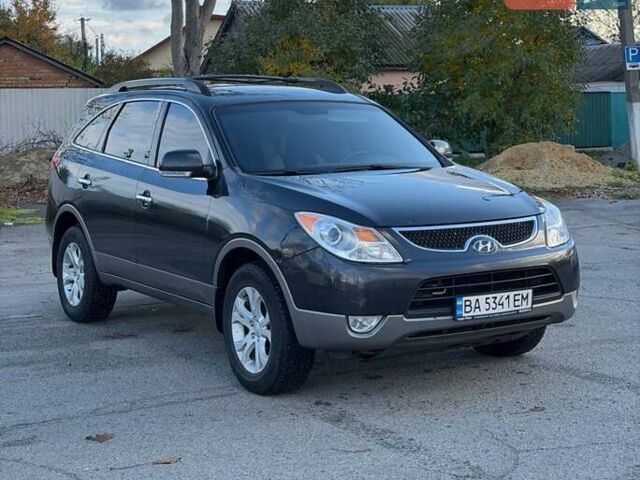 Сірий Хендай Вєракруз, об'ємом двигуна 3.8 л та пробігом 273 тис. км за 7900 $, фото 2 на Automoto.ua