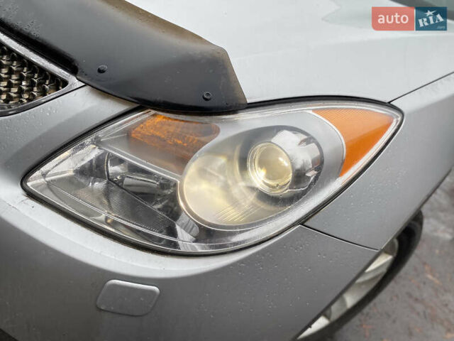 Серый Хендай Веракруз, объемом двигателя 2.9 л и пробегом 300 тыс. км за 9800 $, фото 2 на Automoto.ua