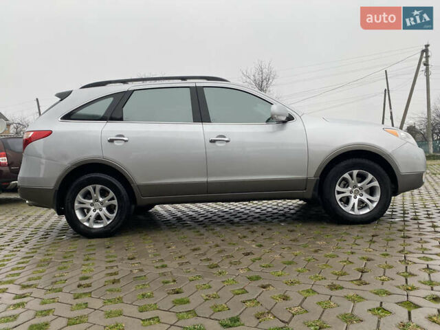 Сірий Хендай Вєракруз, об'ємом двигуна 3.8 л та пробігом 237 тис. км за 11700 $, фото 15 на Automoto.ua