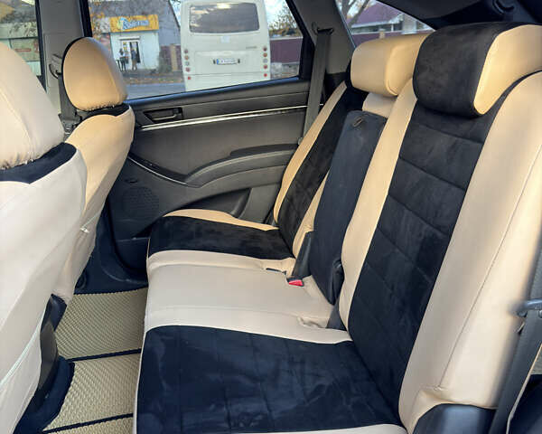 Сірий Хендай Вєракруз, об'ємом двигуна 3.8 л та пробігом 273 тис. км за 7900 $, фото 9 на Automoto.ua