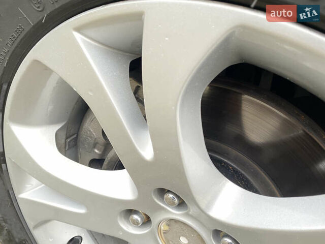 Сірий Хендай Вєракруз, об'ємом двигуна 3.8 л та пробігом 237 тис. км за 11700 $, фото 32 на Automoto.ua