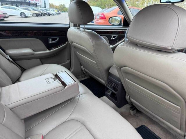 Чорний Хендай КСГ, об'ємом двигуна 1.6 л та пробігом 250 тис. км за 1650 $, фото 11 на Automoto.ua