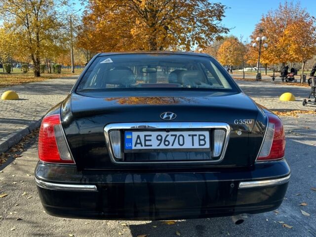 Чорний Хендай КСГ, об'ємом двигуна 3.5 л та пробігом 322 тис. км за 4000 $, фото 3 на Automoto.ua