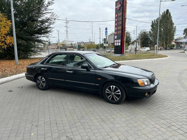 Зелений Хендай КСГ, об'ємом двигуна 3 л та пробігом 250 тис. км за 1393 $, фото 3 на Automoto.ua