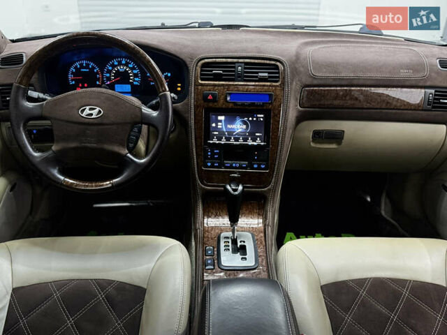 Зелений Хендай КСГ, об'ємом двигуна 3.5 л та пробігом 75 тис. км за 6900 $, фото 10 на Automoto.ua