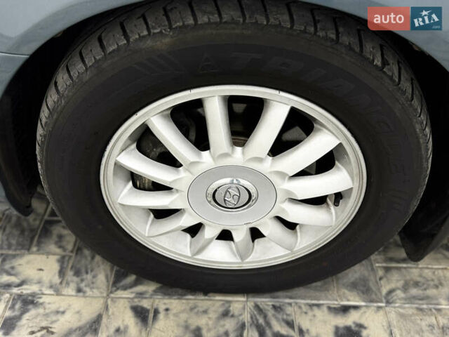 Зелений Хендай КСГ, об'ємом двигуна 3.5 л та пробігом 75 тис. км за 6900 $, фото 17 на Automoto.ua