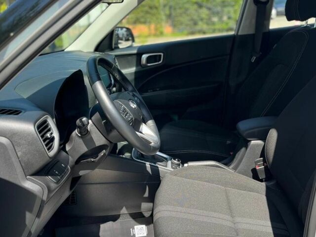 Сірий Хендай B, об'ємом двигуна 1.6 л та пробігом 3 тис. км за 18300 $, фото 4 на Automoto.ua