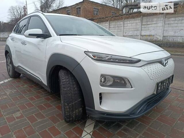 Хендай Encino EV, объемом двигателя 0 л и пробегом 65 тыс. км за 18700 $, фото 1 на Automoto.ua