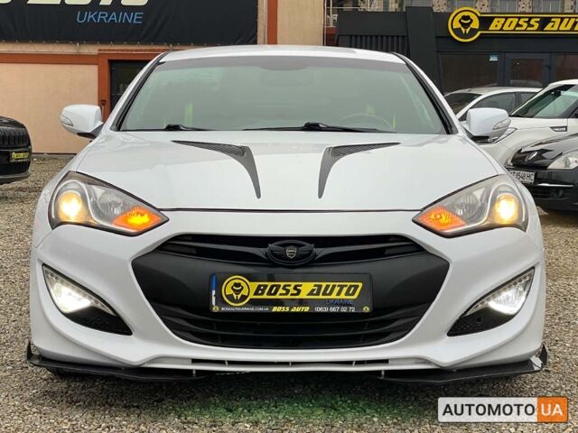 Белый Хендай Genesis Coupe, объемом двигателя 3.8 л и пробегом 49 тыс. км за 15600 $, фото 1 на Automoto.ua