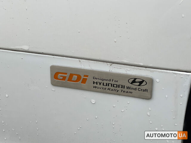 Белый Хендай Genesis Coupe, объемом двигателя 3.8 л и пробегом 49 тыс. км за 15600 $, фото 11 на Automoto.ua