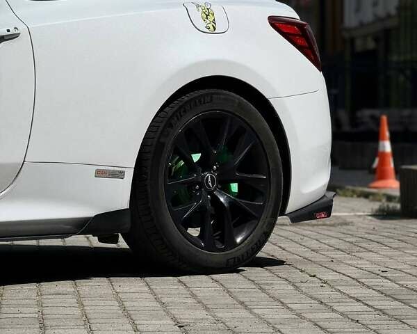 Белый Хендай Genesis Coupe, объемом двигателя 3.8 л и пробегом 49 тыс. км за 14900 $, фото 5 на Automoto.ua