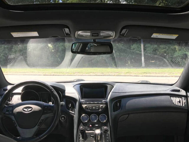 Черный Хендай Genesis Coupe, объемом двигателя 2 л и пробегом 156 тыс. км за 12500 $, фото 12 на Automoto.ua