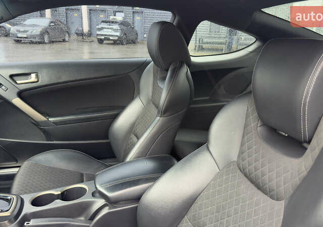 Черный Хендай Genesis Coupe, объемом двигателя 2 л и пробегом 89 тыс. км за 13500 $, фото 15 на Automoto.ua