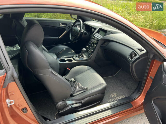Коричневий Хендай Genesis Coupe, об'ємом двигуна 2 л та пробігом 17 тис. км за 18700 $, фото 17 на Automoto.ua
