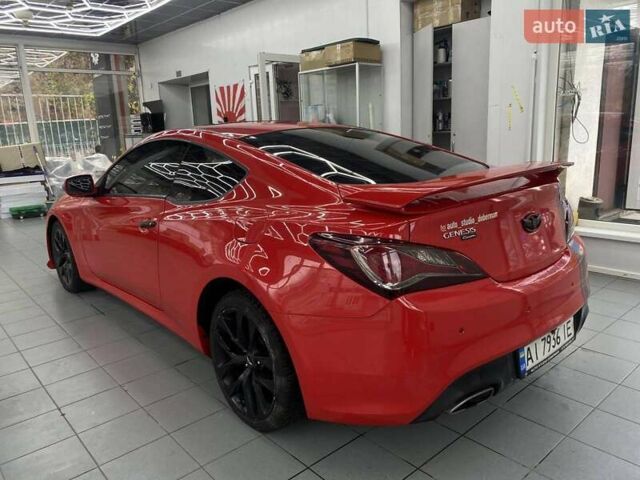 Красный Хендай Genesis Coupe, объемом двигателя 2 л и пробегом 205 тыс. км за 9500 $, фото 5 на Automoto.ua