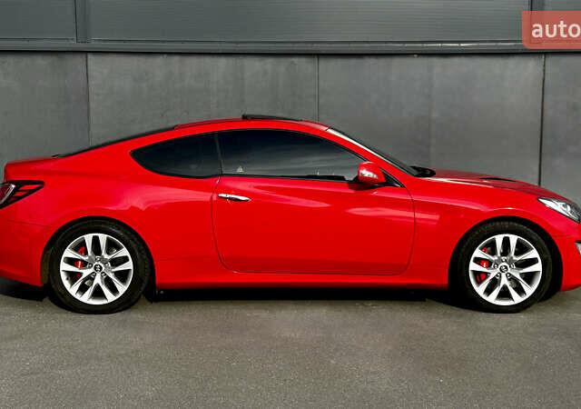 Красный Хендай Genesis Coupe, объемом двигателя 2 л и пробегом 167 тыс. км за 12500 $, фото 6 на Automoto.ua
