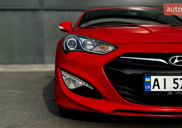 Красный Хендай Genesis Coupe, объемом двигателя 2 л и пробегом 167 тыс. км за 12500 $, фото 3 на Automoto.ua