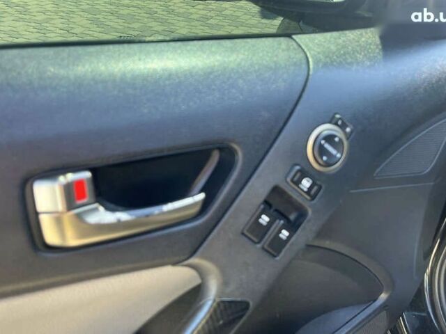 Хендай Genesis Coupe, объемом двигателя 2 л и пробегом 160 тыс. км за 11500 $, фото 10 на Automoto.ua