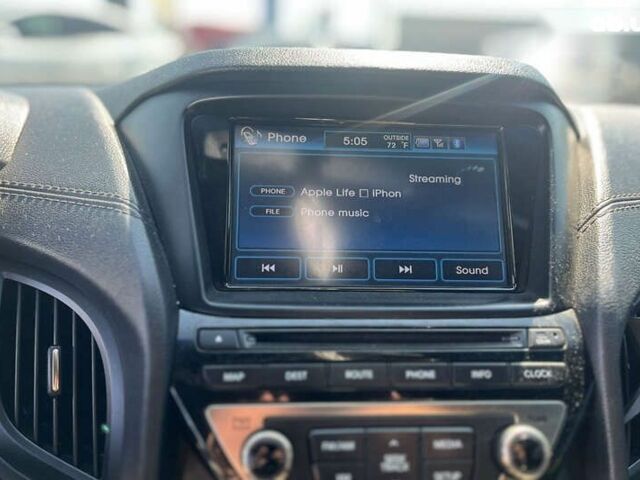 Хендай Genesis Coupe, объемом двигателя 2 л и пробегом 160 тыс. км за 11500 $, фото 12 на Automoto.ua