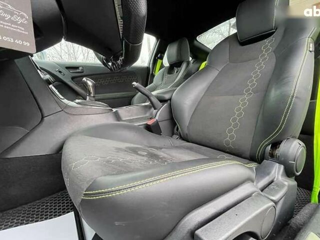Хендай Genesis Coupe, объемом двигателя 3.8 л и пробегом 49 тыс. км за 15600 $, фото 14 на Automoto.ua